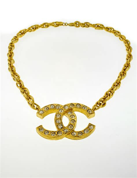 Classic Chanel Necklace 